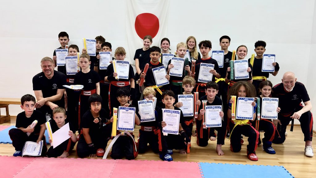 Kickboxprüfung Schüler - KCM Flensburg Kickboxer